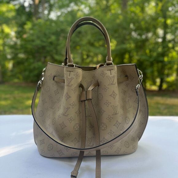 Louis Vuitton Handbags - Louis Vuitton Galet Monogram Mahina Leather Girolata 2Way in Grey